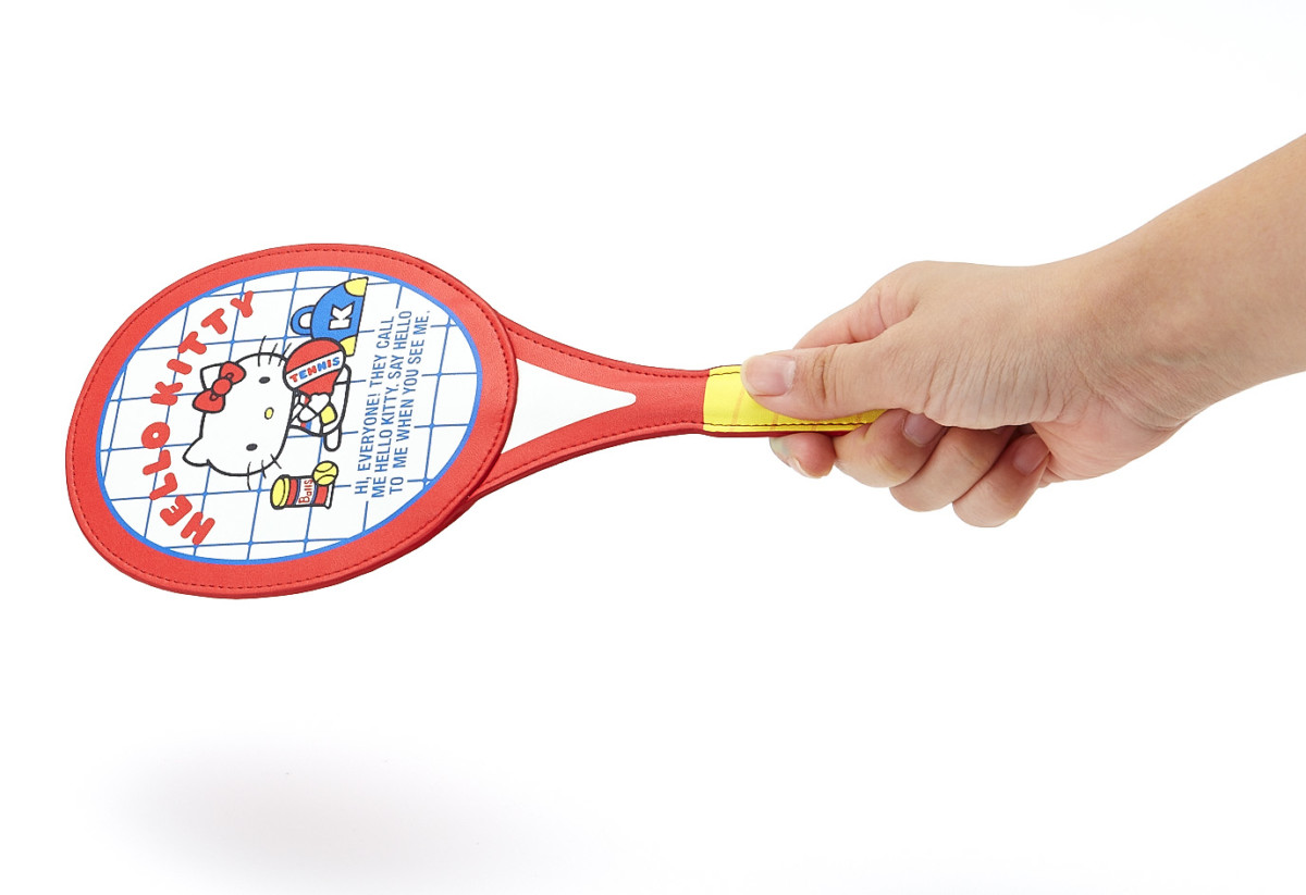 スポーティーで爽やかなデザイン！サンリオキャラクターのテニス