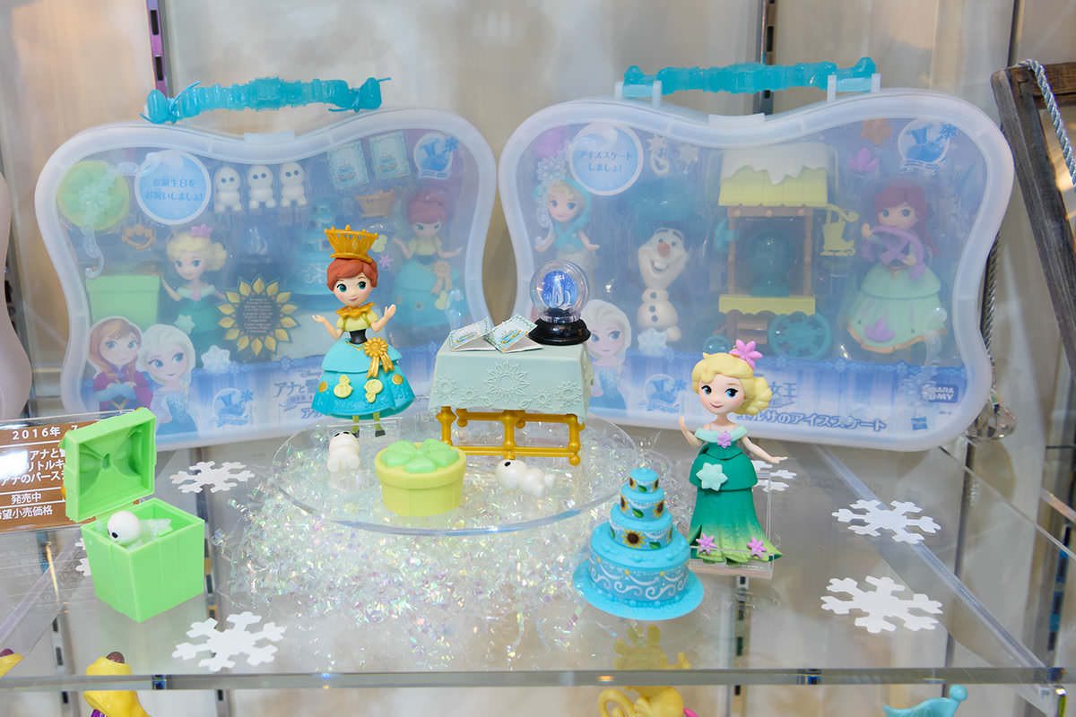 タカラトミー「アナと雪の女王 リトルキングダム」シリーズ (1)