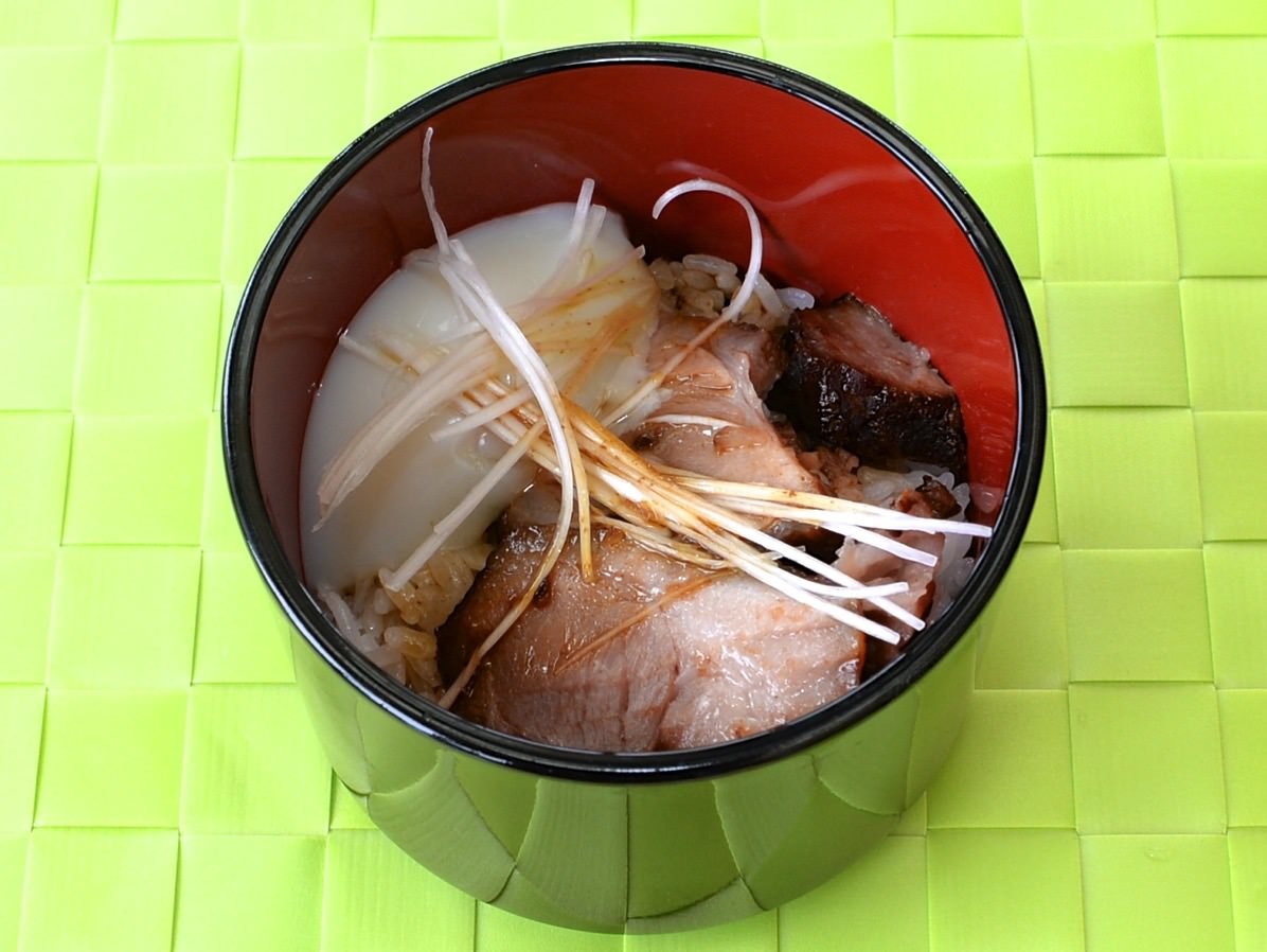 チバポーク元気豚炙り丼