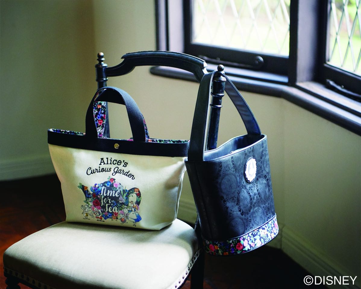 アフタヌーンティー　ふしぎの国のアリス DISNEY Collection Alice s Curious Garden トートバッグ