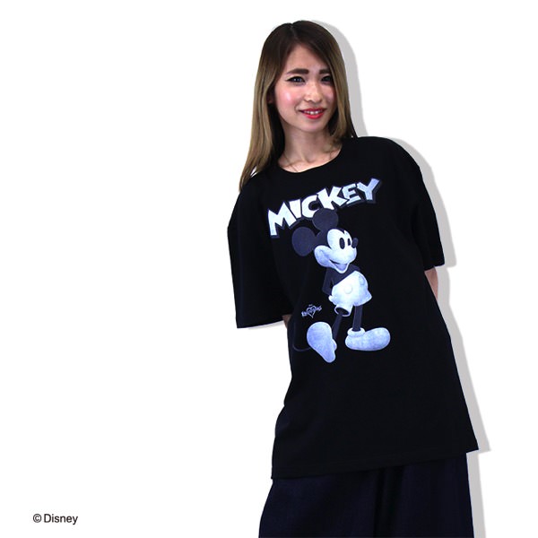 Disney キングダムハーツシリーズ　Tシャツ　黒　ミッキー