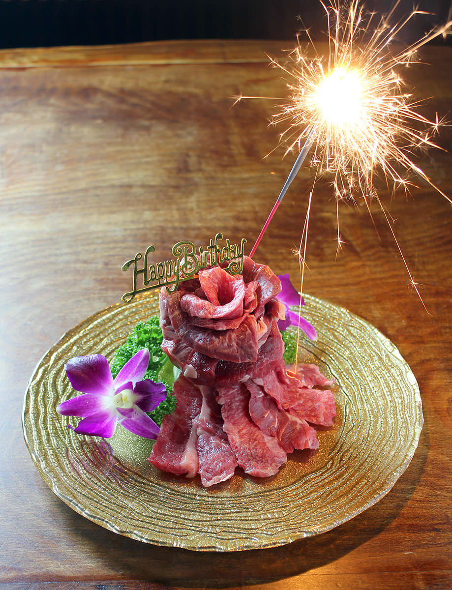 焼肉トラジ　ハレの日は肉ケーキでお祝いを！(イメージ)