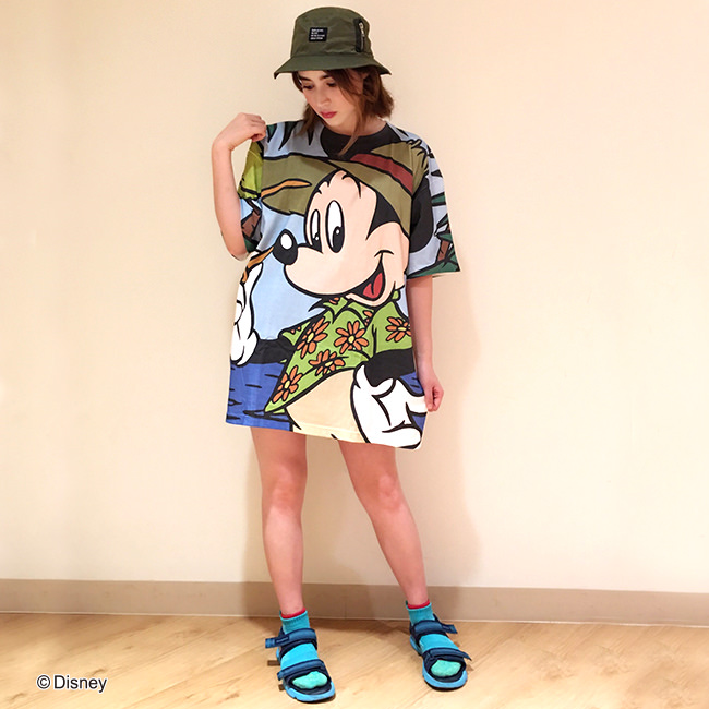 Disney／BIGTシャツシリーズ　ミッキーマウス