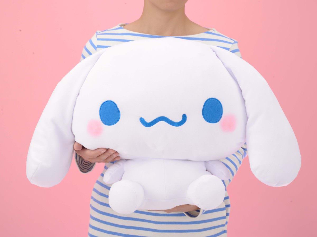 ゆるかわ サンリオキャラクターズ　シナモロール　ギガジャンボもちもちぬいぐるみ2