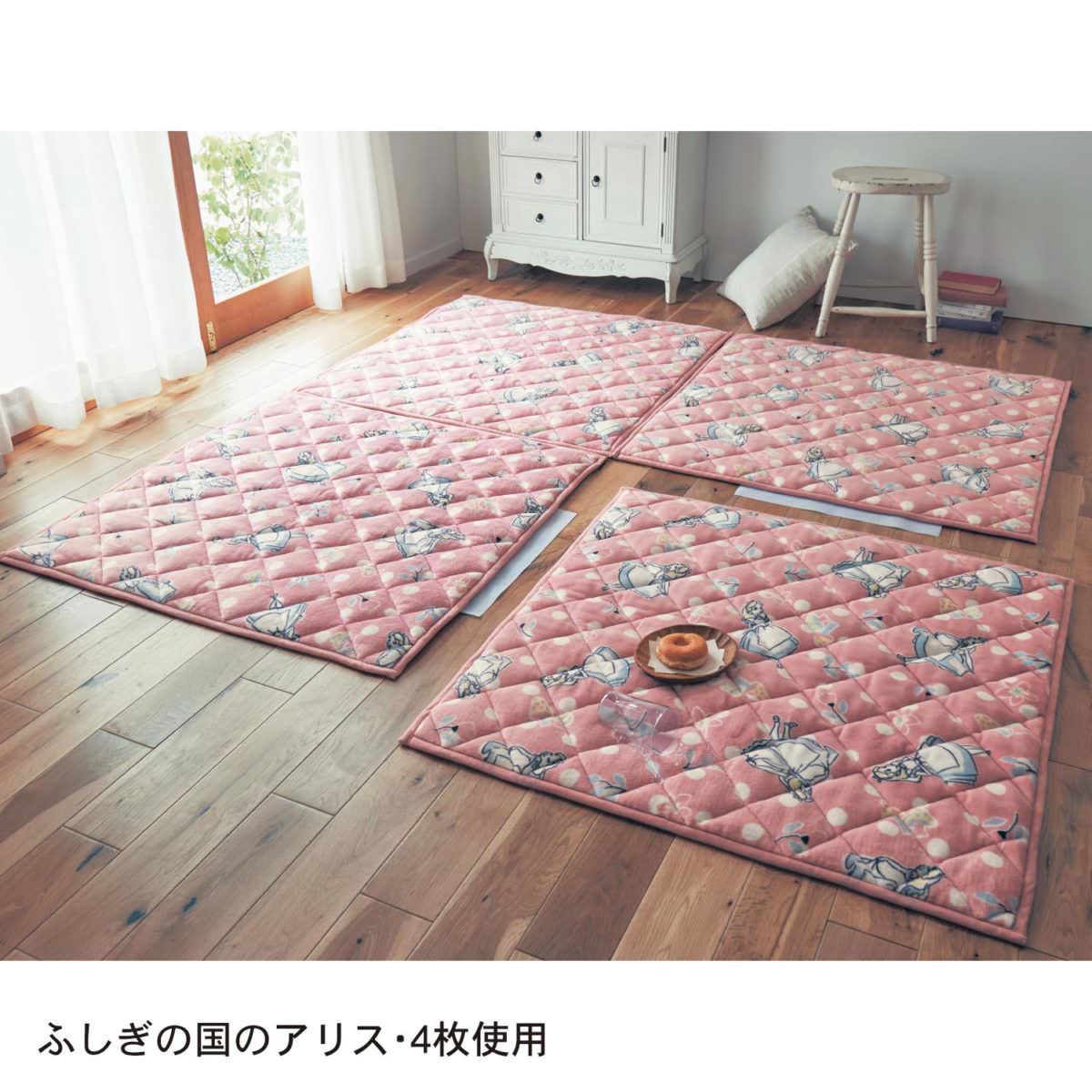 ふんわり撥水マイクロファイバーのユニットラグ　アリス
