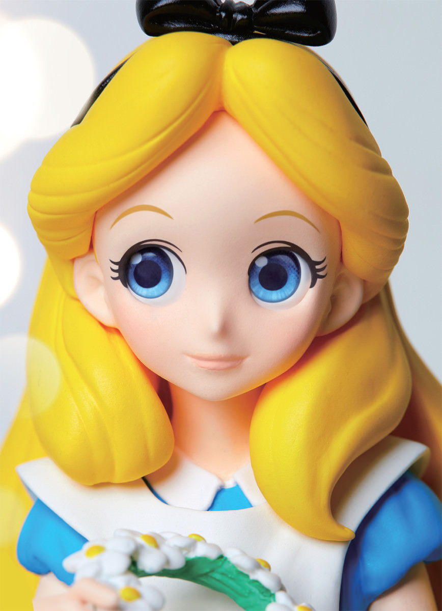 輝く瞳のアリスと白雪姫 バンプレスト ディズニーデザイン Disney Characters Crystalux Dtimes