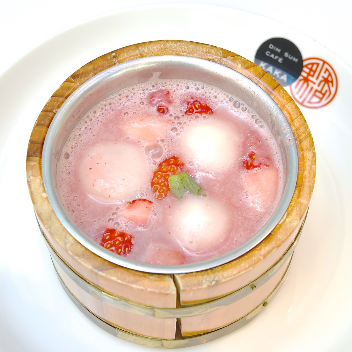 HONG KONG SWEETS 果香「フレッシュいちごたっぷりのいちごHOTスープ」