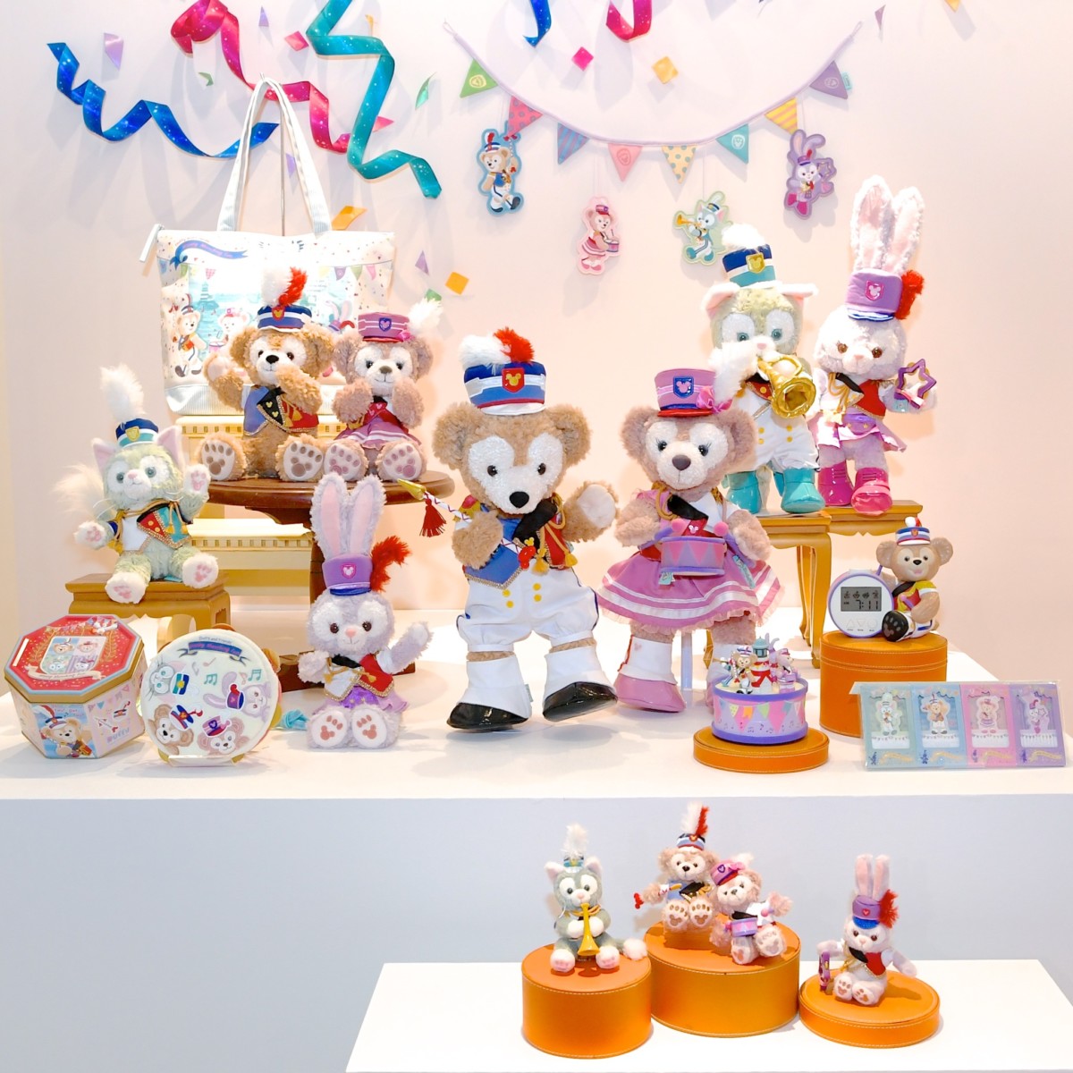 マーチングバンドに扮したダッフィーたちが35周年をお祝い！東京ディズニーリゾート Happiest Celebration!「ダッフィー＆フレンズ」スペシャルグッズ  - Dtimes