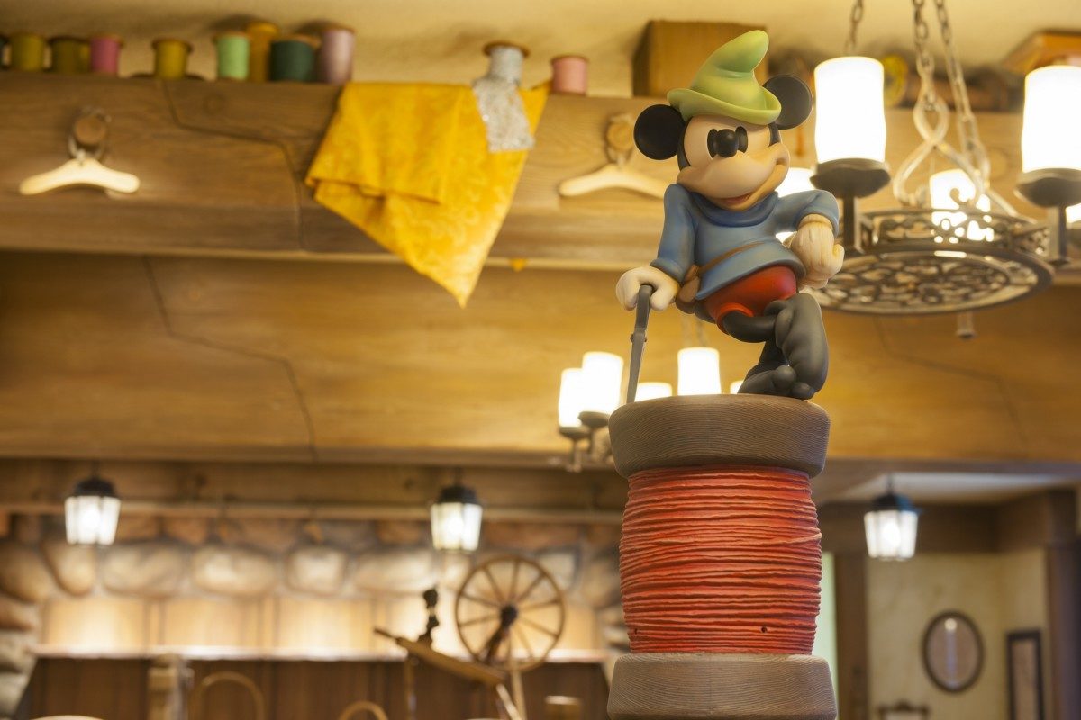 東京ディズニーランド ベビーと＆幼児グッズ専門店「ブレイブリトルテイラー・ショップ」