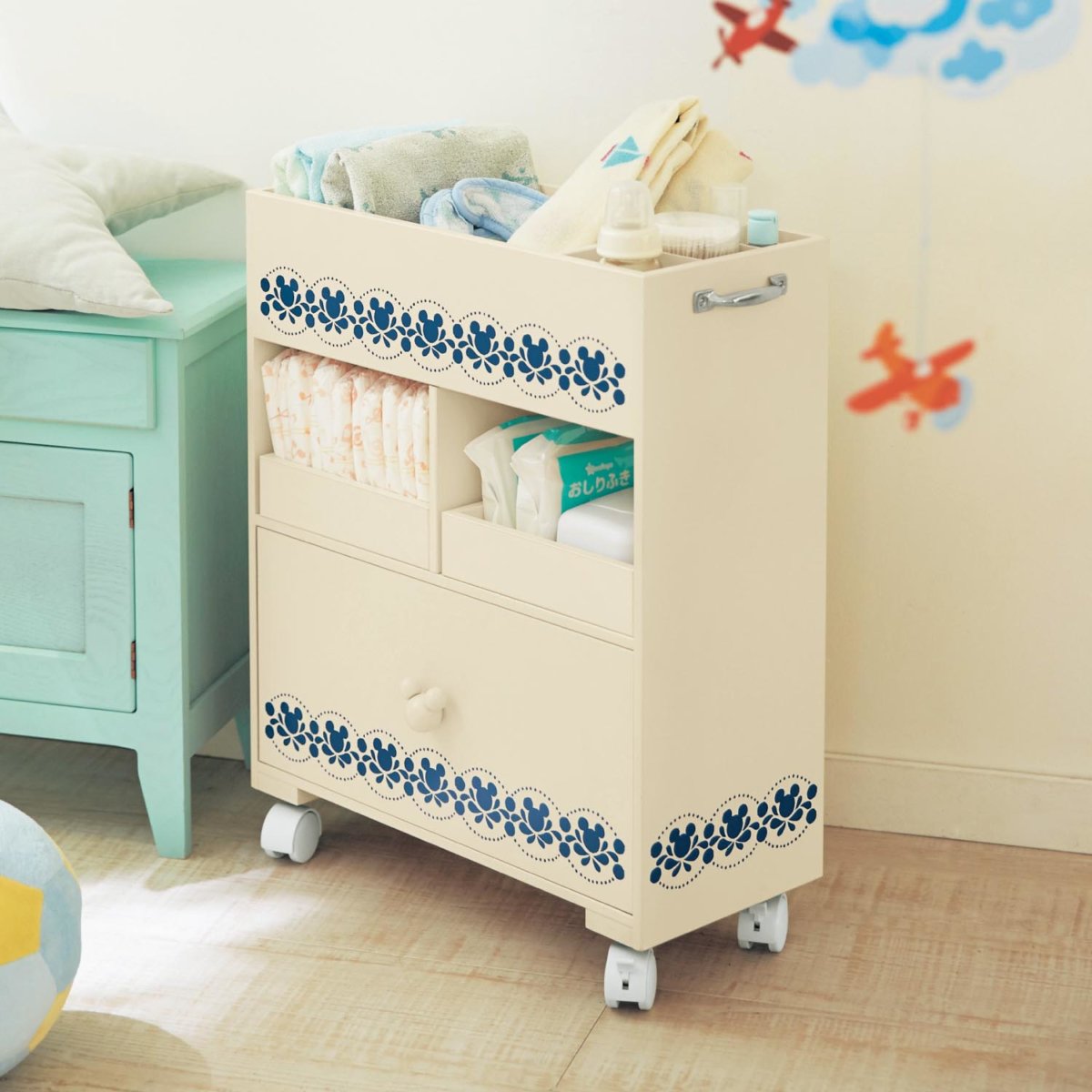 ベビー用品収納ワゴン