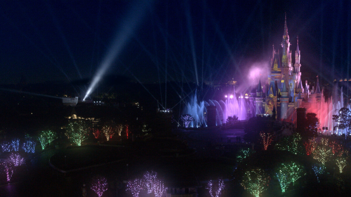 東京ディズニーランド ナイトタイムスペクタキュラー「Celebrate! Tokyo Disneyland」イメージ3