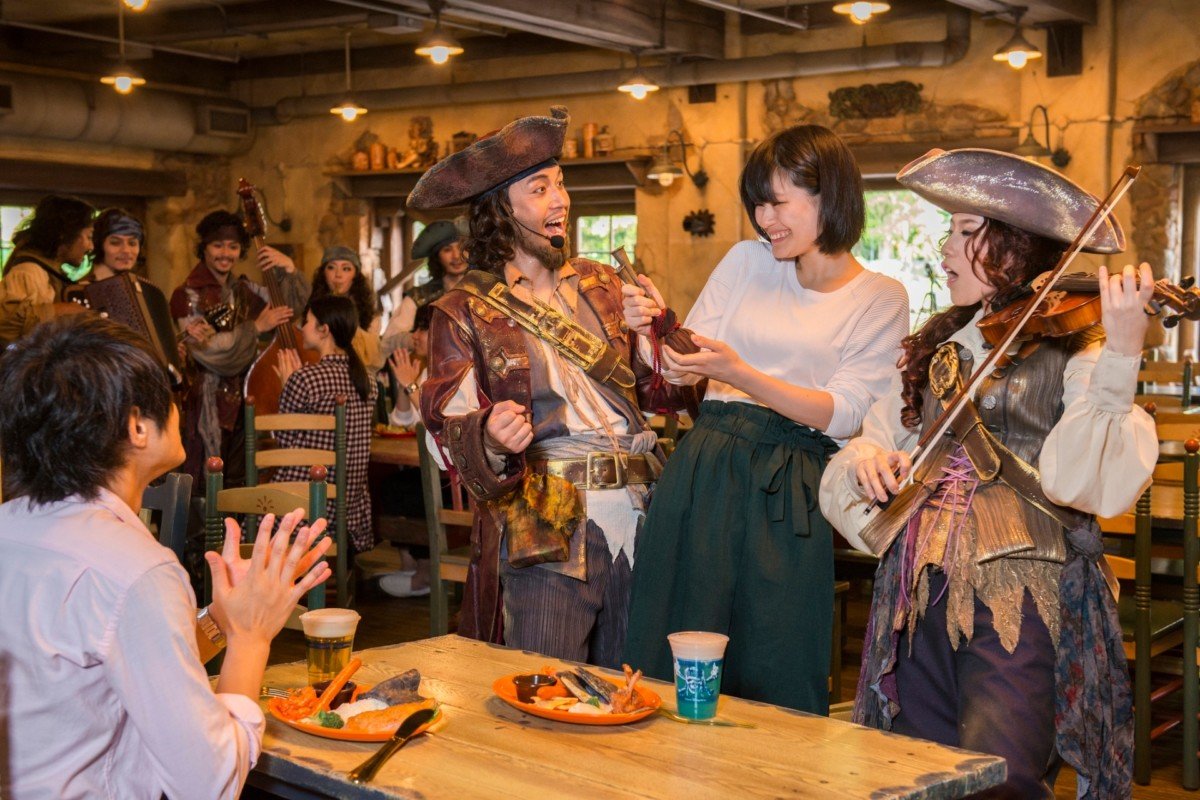 東京ディズニーシー“ディズニー・パイレーツ・サマー2018”パイレーツ・キャンティーナ・フィエスタ