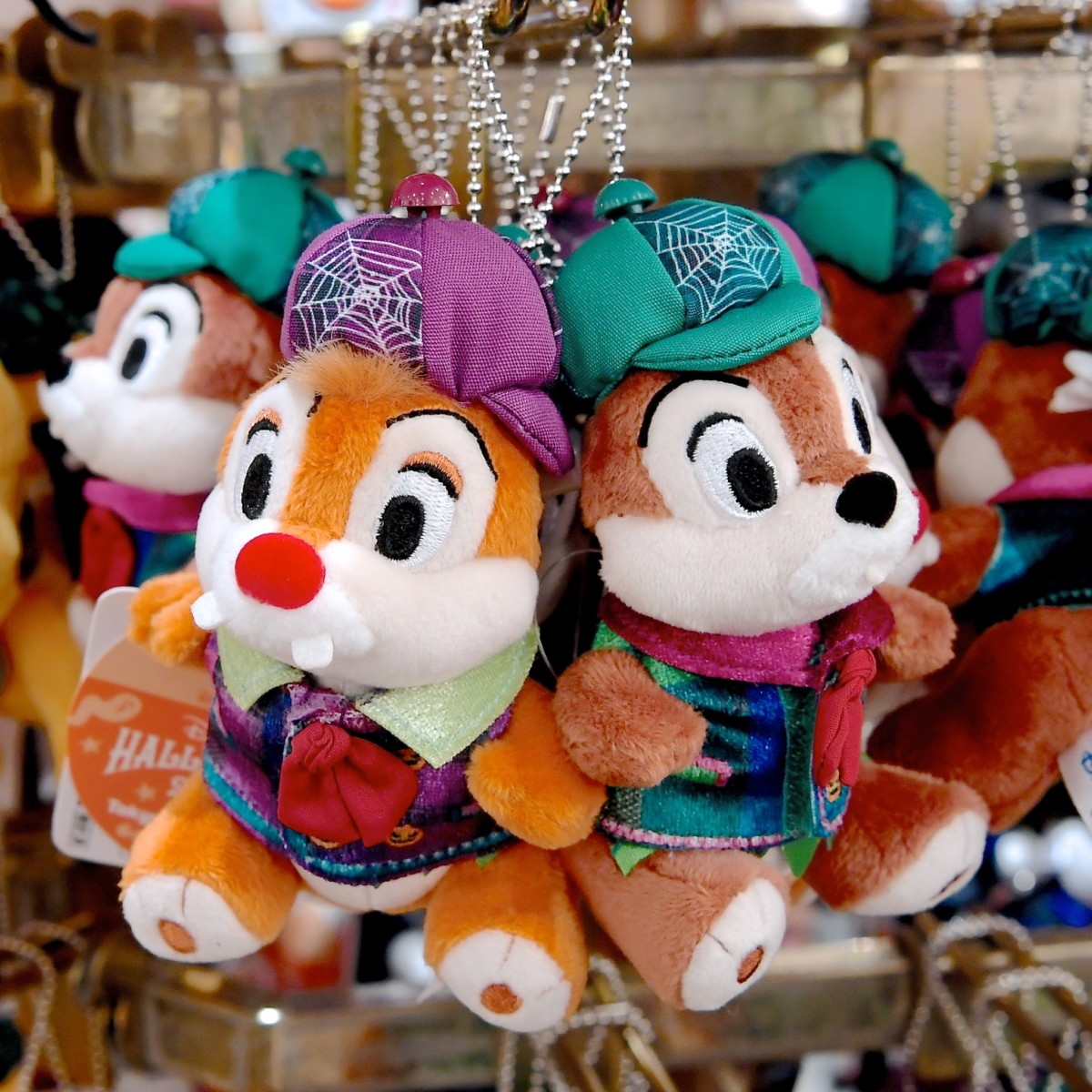 未使用】○ disney store チップ デール ピンバッジ ディズニーストア ...