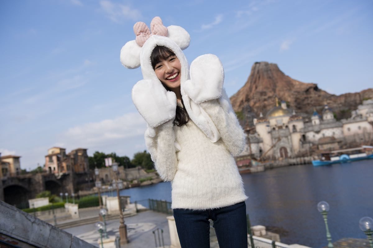 東京ディズニーリゾート「ホワイト」ファッショングッズ