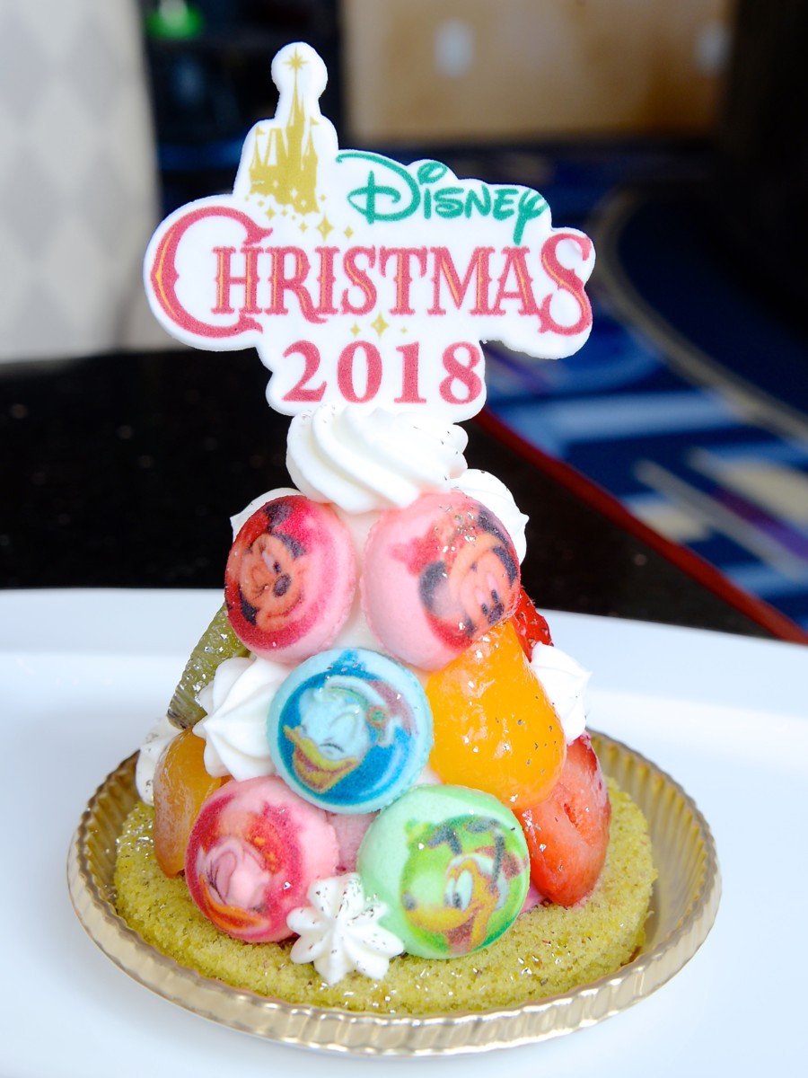 ディズニーアンバサダーホテル ハイピリオン ラウンジ ディズニー クリスマス18 ケーキセット ラズベリーとヨーグルトのムース Dtimes
