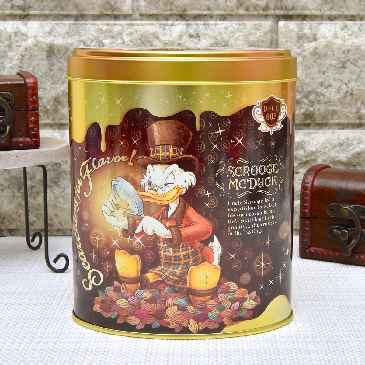 「チョコレートクランチ・ピック&マンチ」スクルージ・マクダック デザイン缶2
