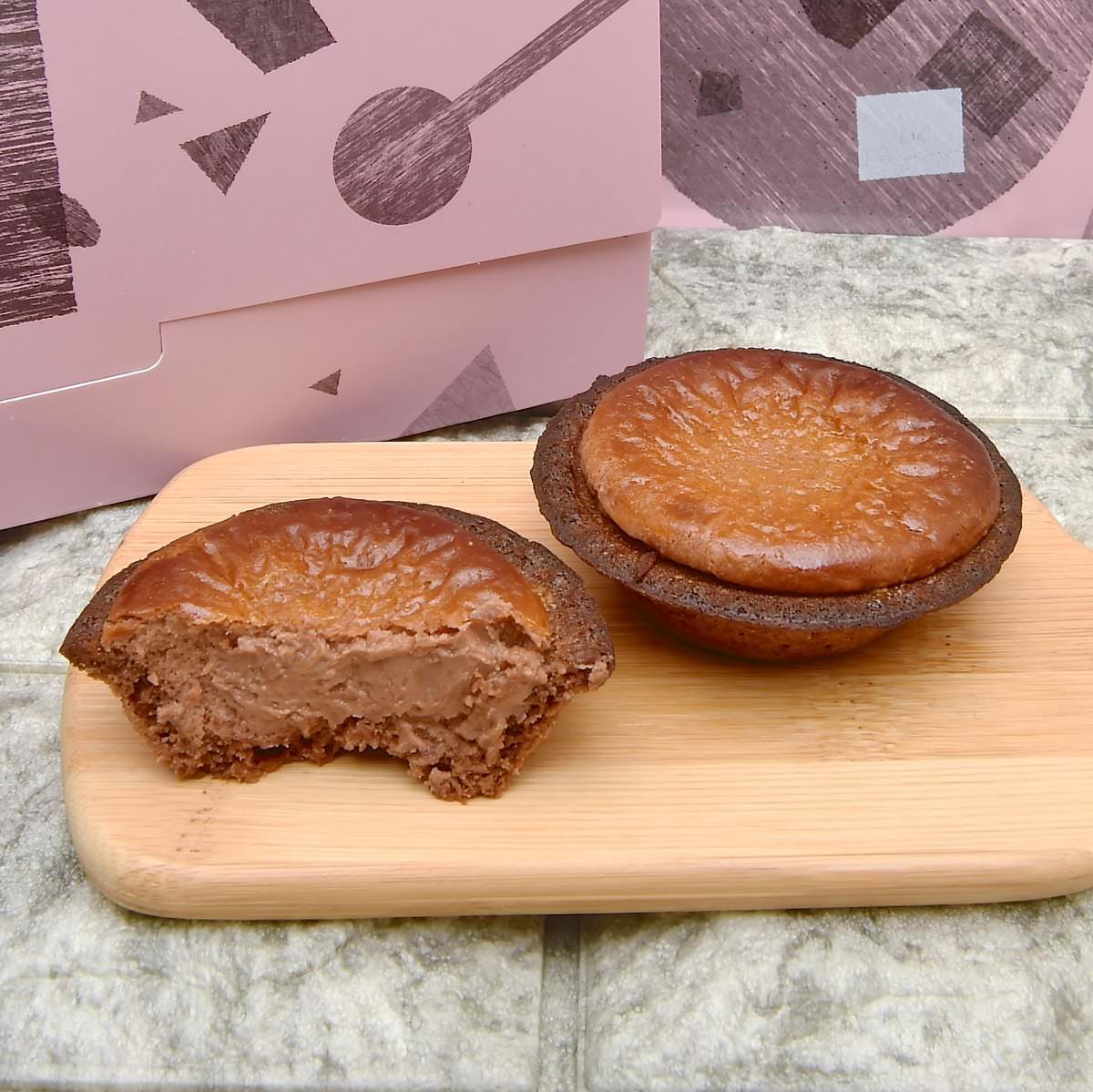 BAKE CHEESE TART「焼きたてチョコレートチーズタルト」