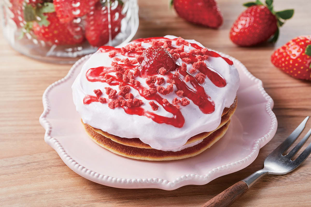 いちごクリームのパンケーキ