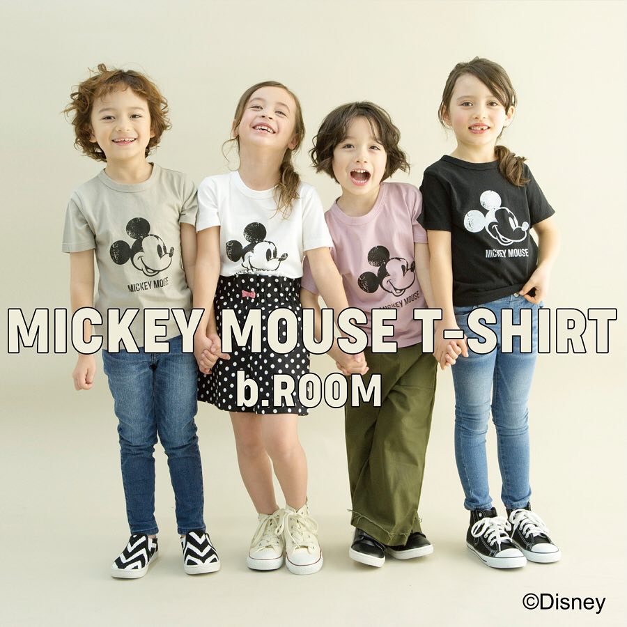 ミッキーマウスデザインかすれプリントTシャツ