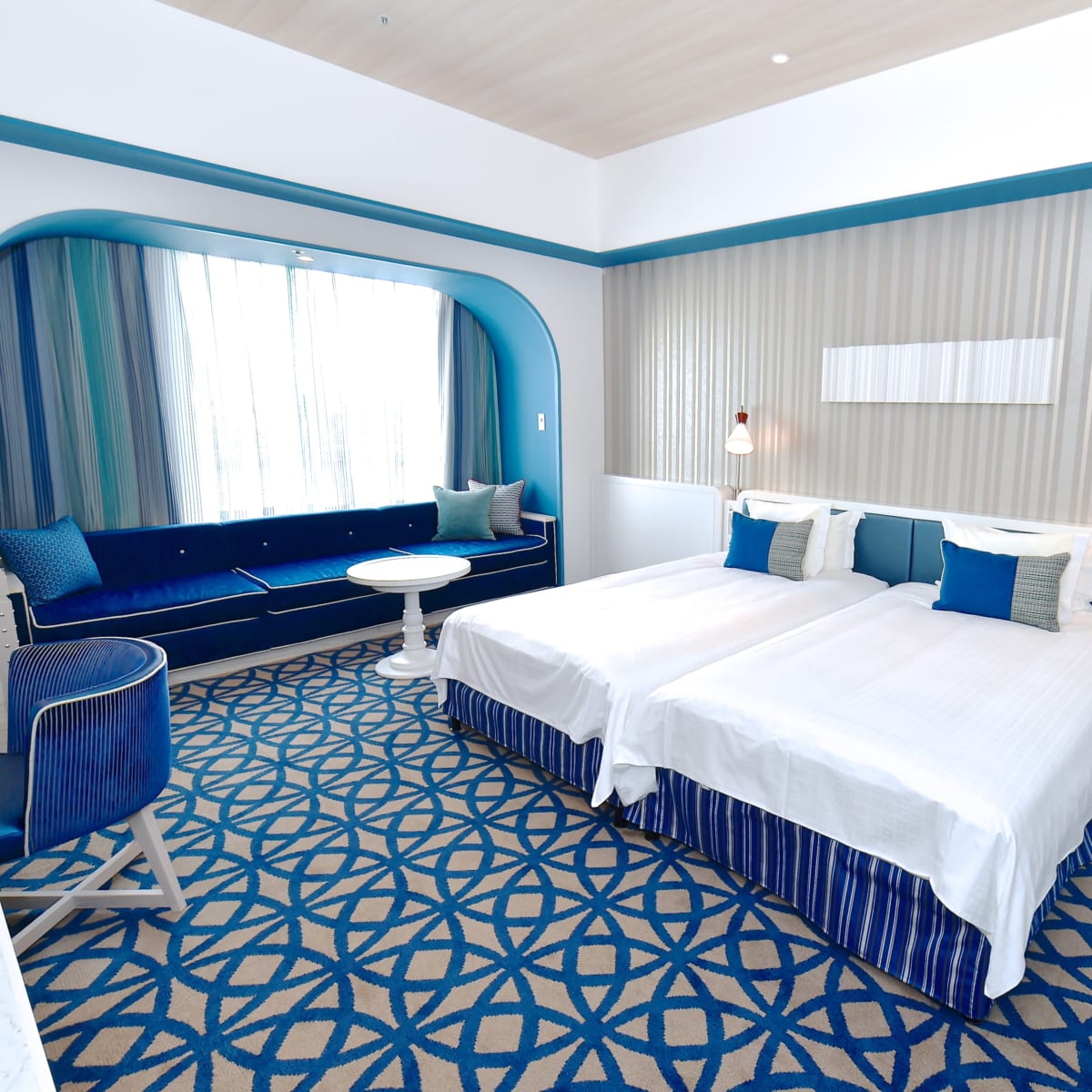 ホテル ユニバーサル ポート“エーゲ海”ルーム　写真