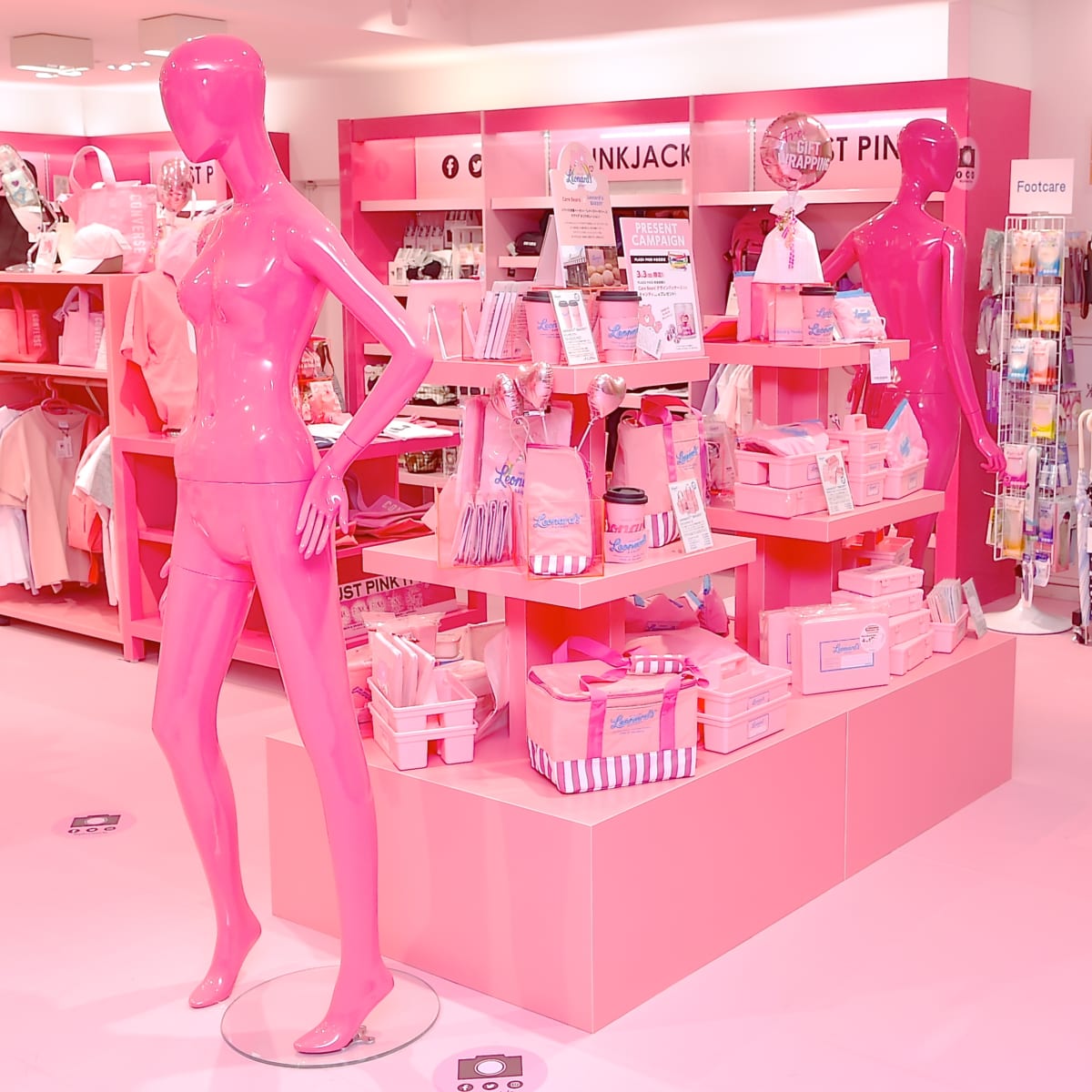 ファッションも雑貨もお菓子もピンクだらけ Plaza Just Pink It ジャスト ピンク イット Dtimes