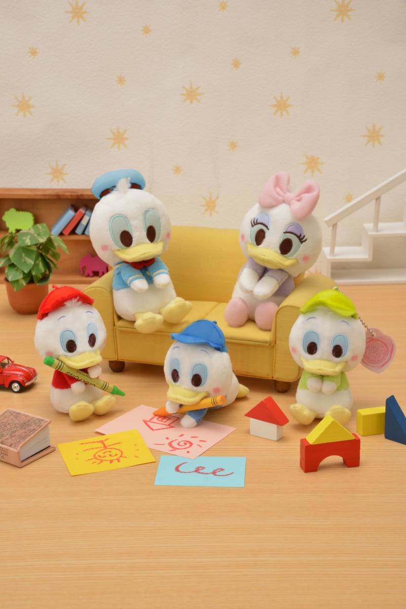 DONALD DUCK FAMILY　& you　キーチェーンマスコット_01