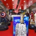 『アベンジャーズ／エンドゲーム』エクスクルーシブ・ストア by ホットトイズ　店内