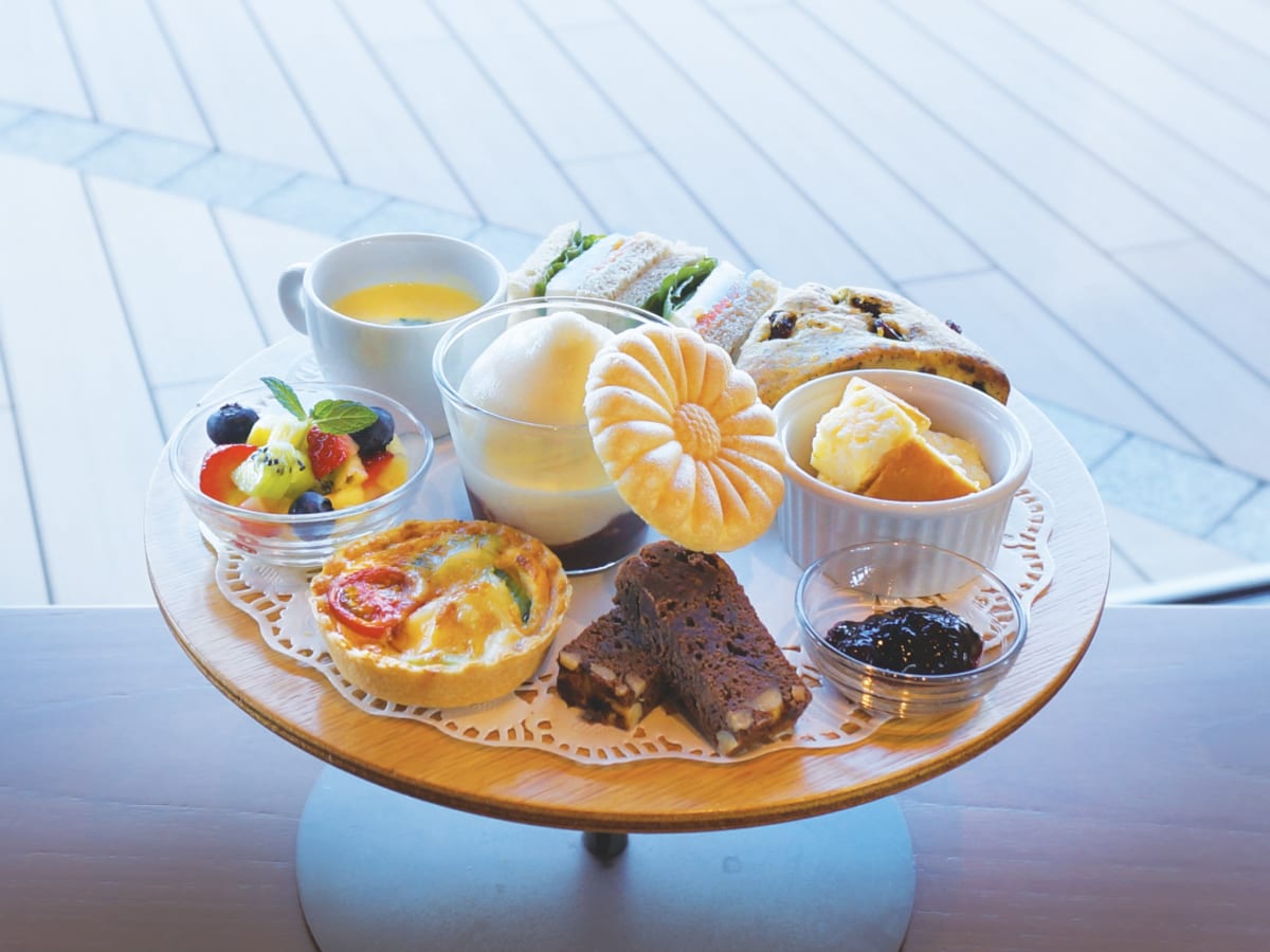 Q CAFE by Royal Garden Cafe「令和 Q-High Tea」アイキャッチ