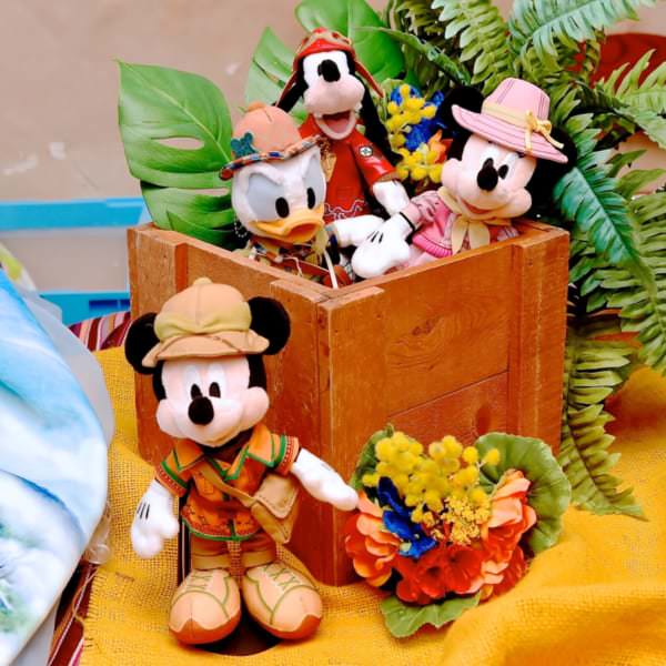 新コスチュームをお披露目！東京ディズニーシー「ソング・オブ
