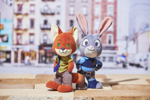 ディズニー　nuiMOs まとめセット　他ぬいぐるみ5体＋　コスチューム nuiMOs(ぬいもーず)」ぬいぐるみの衣装をかわいく保管！ベルメゾン