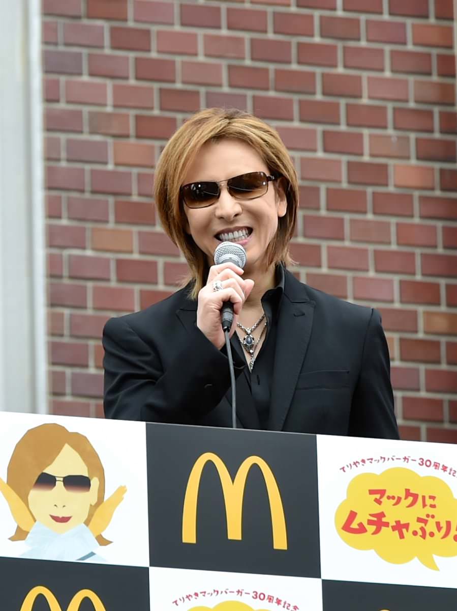 YOSHIKIさんが登場！マクドナルド「てりやきマックバーガー登場30周年記念イベント」