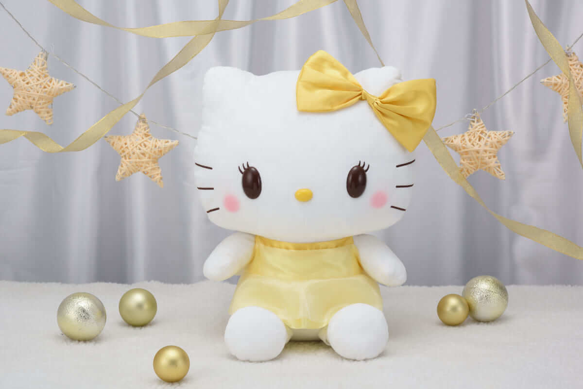 ハローキティ　メガジャンボウィンターエンジェルぬいぐるみ