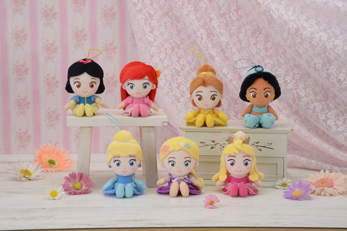 ディズニープリンセス 赤いほっぺ 大集合ふわふわマスコット