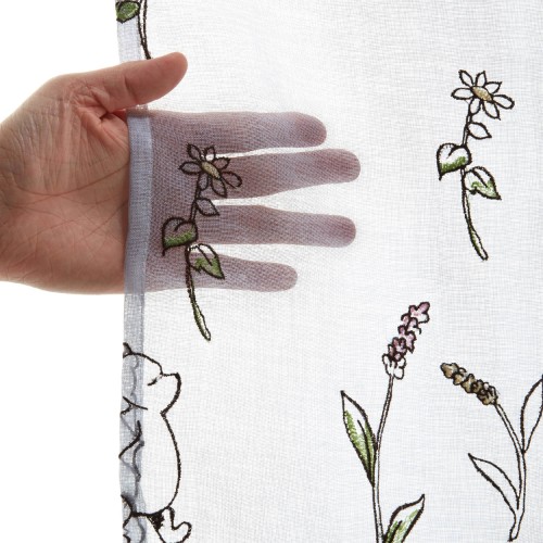 裾の草花刺繍がきれいなボイルカーテン　素材アップ