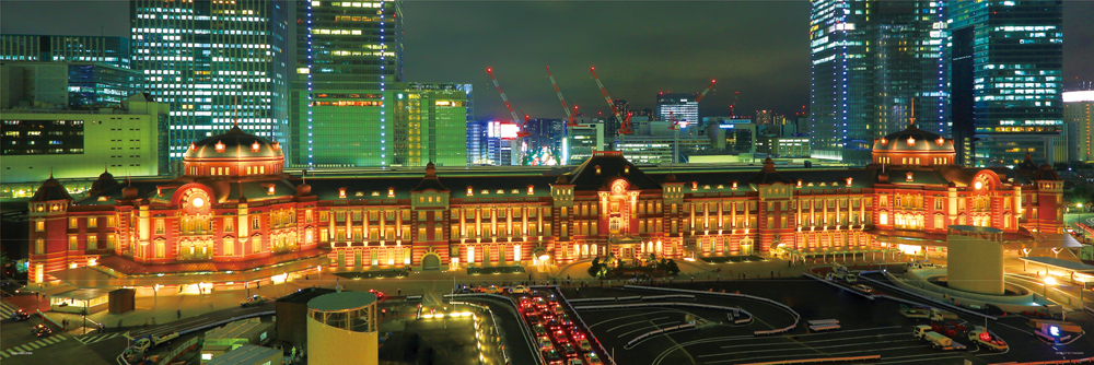 東京駅丸の内駅舎　ライトアップ