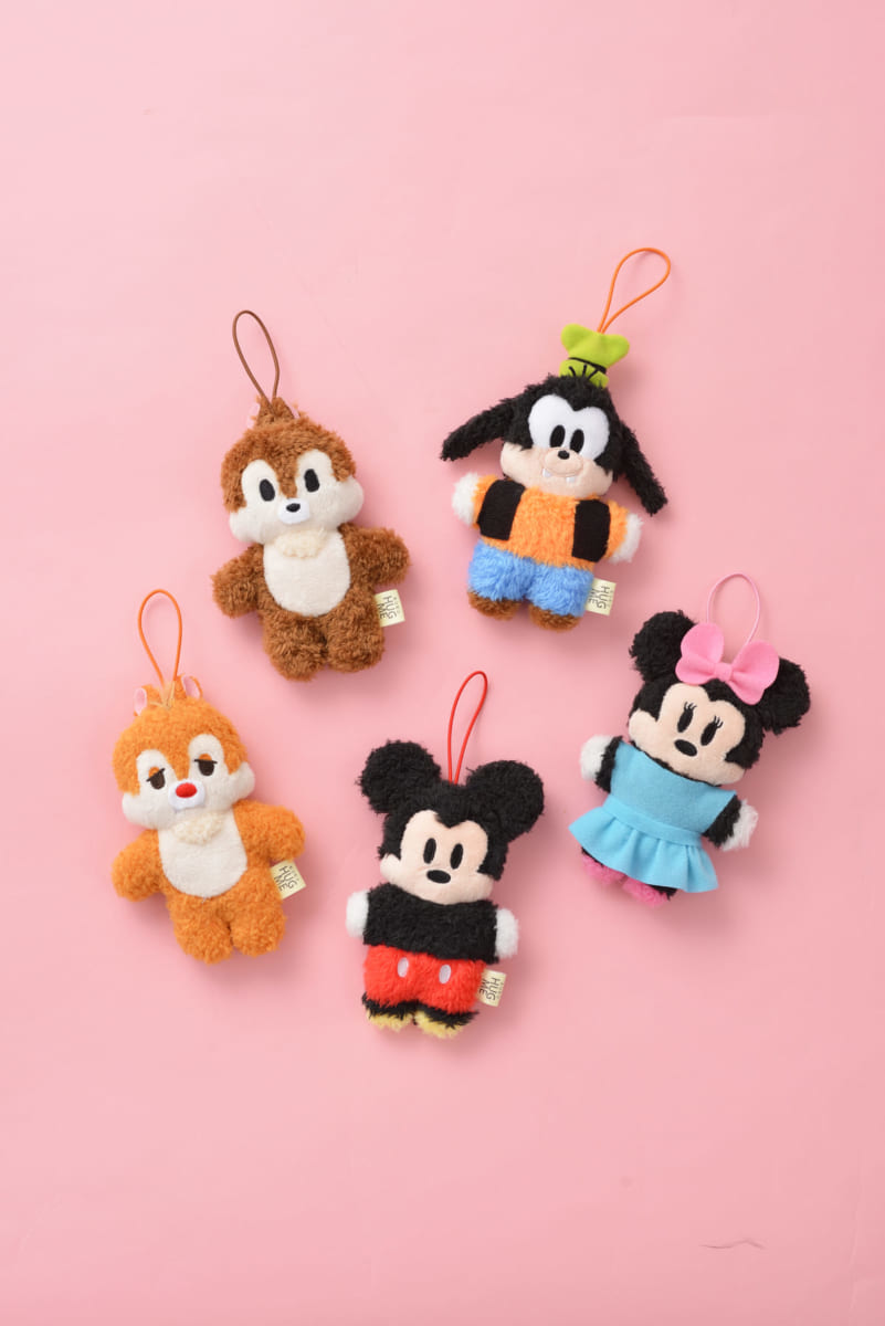 ディズニーキャラクター　モコモコ　HUG-ME！　マスコット