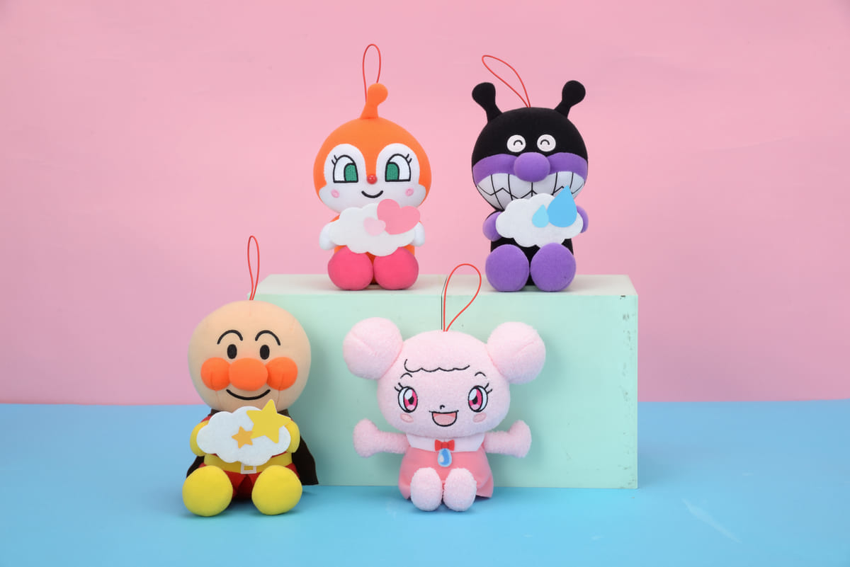 えいが「それいけ！アンパンマン　ふわふわフワリーと雲の国」ぬいぐるみ