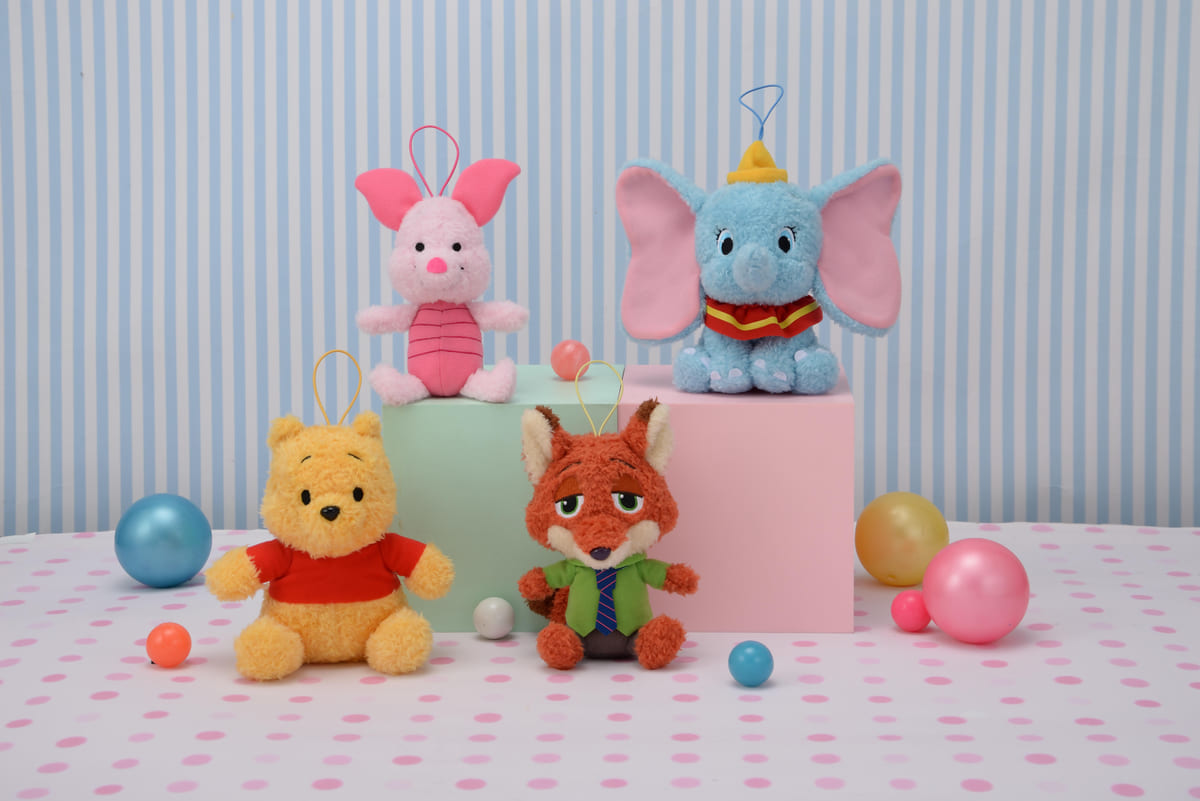 ディズニーキャラクター　ふわふわお座りぬいぐるみ