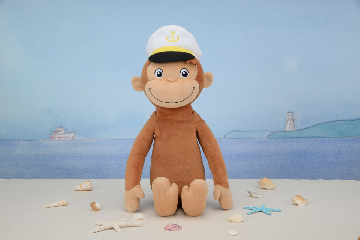 おさるのジョージ メガジャンボ船長さんぬいぐるみ_01