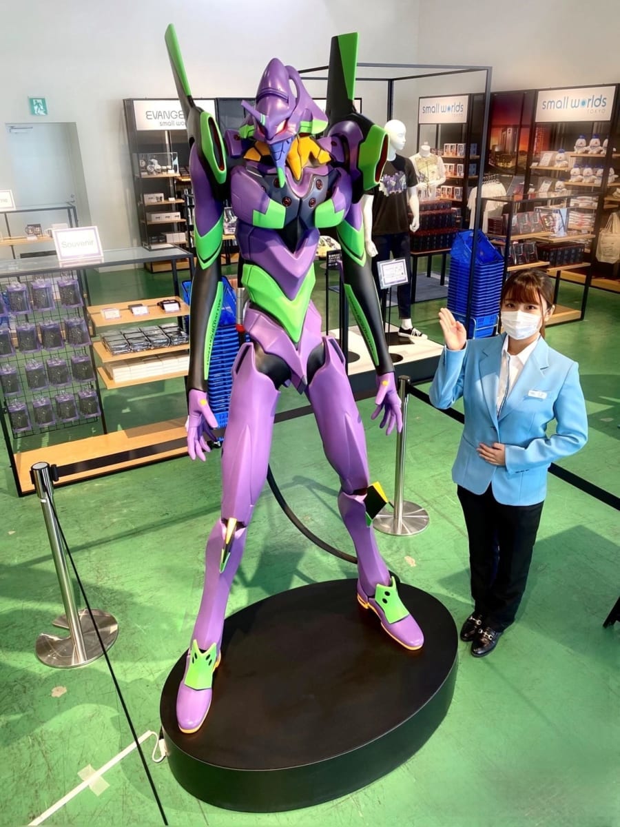 「SMALL WORLDS TOKYO」エヴァンゲリオン初号機 ヒューマンスケールフィギュア