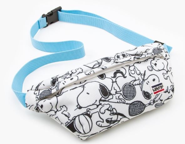 PEANUTS® COLLECTION SNOOPY SPORT SMALL BANANA SLING