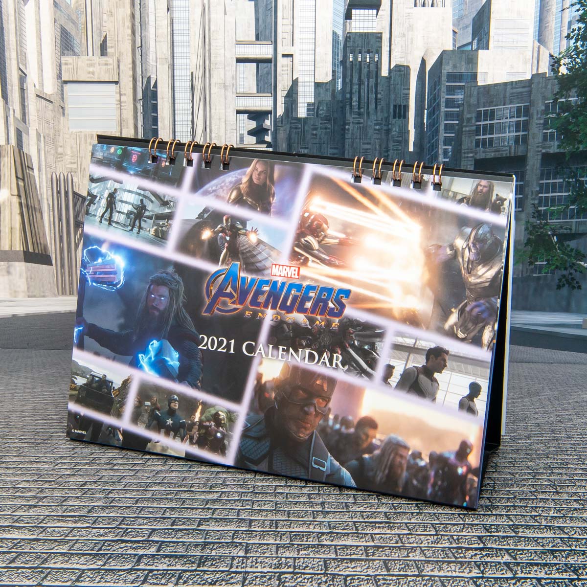 インロック MARVEL「アベンジャーズ／エンドゲーム」2021年卓上カレンダー