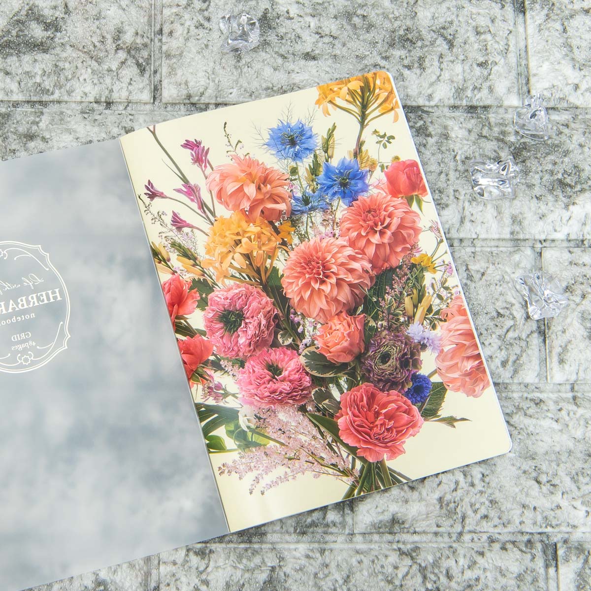 ダイゴー 日比谷花壇監修「ハーバリウムノート」２