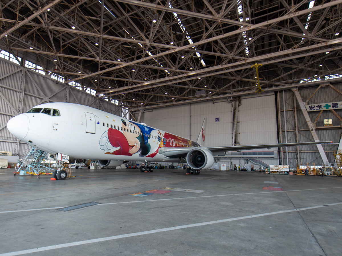 飛行機模型JAL ドリームエクスプレスファンタジア767特別塗装機 1/200 