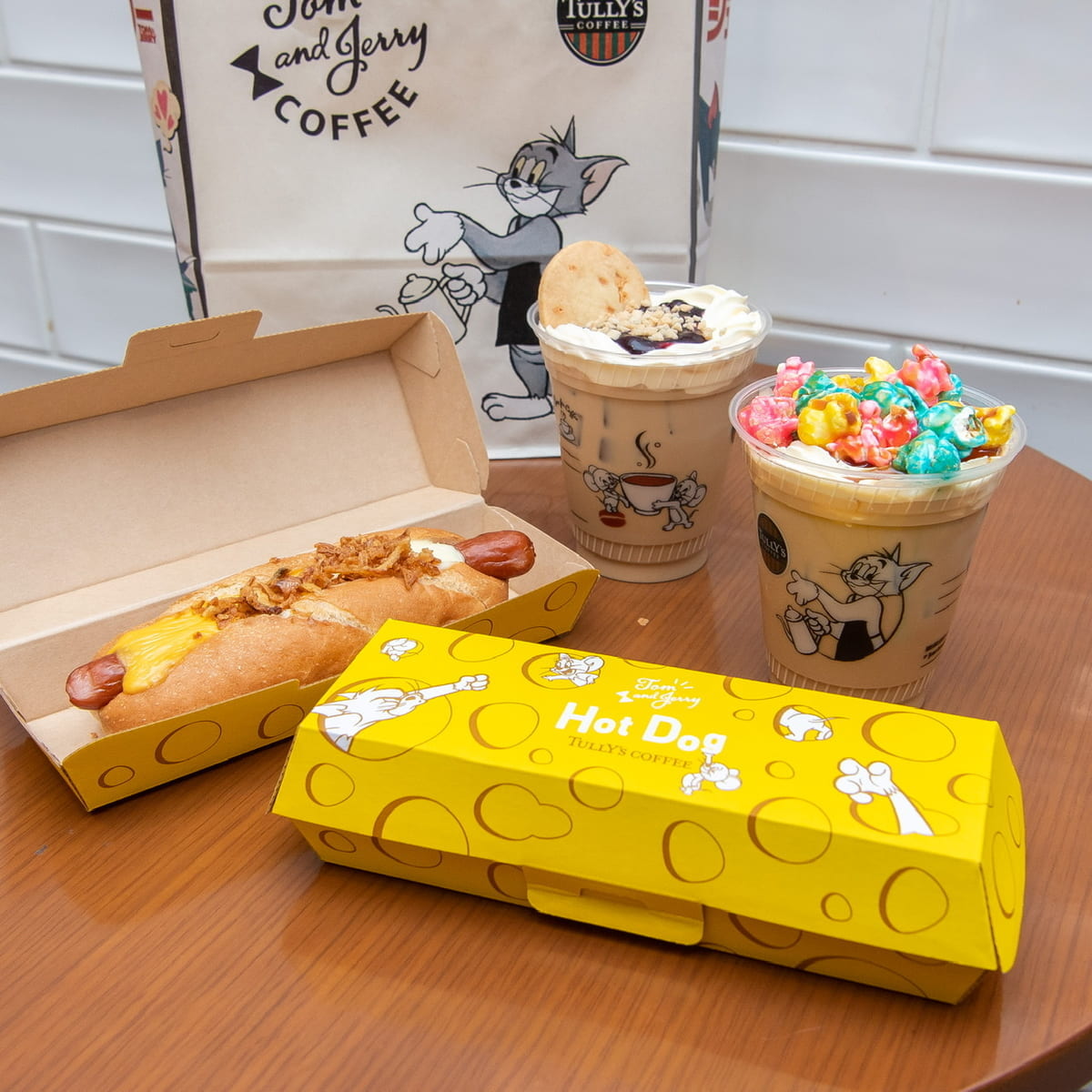 タリーズコーヒー「トムとジェリー」コラボレーション