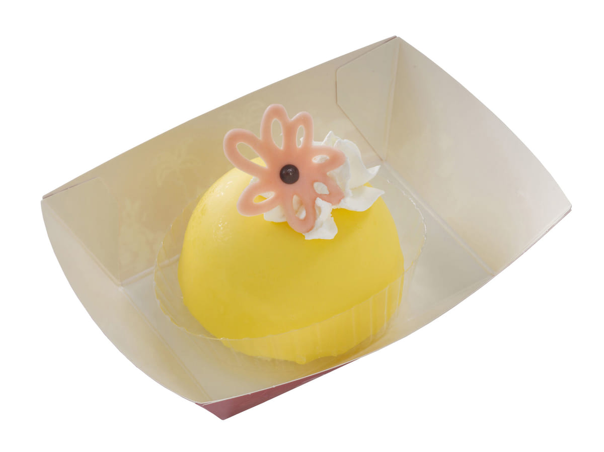 “ダッフィー&フレンズのスプリング・イン・ブルーム”レモンムースケーキ、スーベニアプレート付き　2