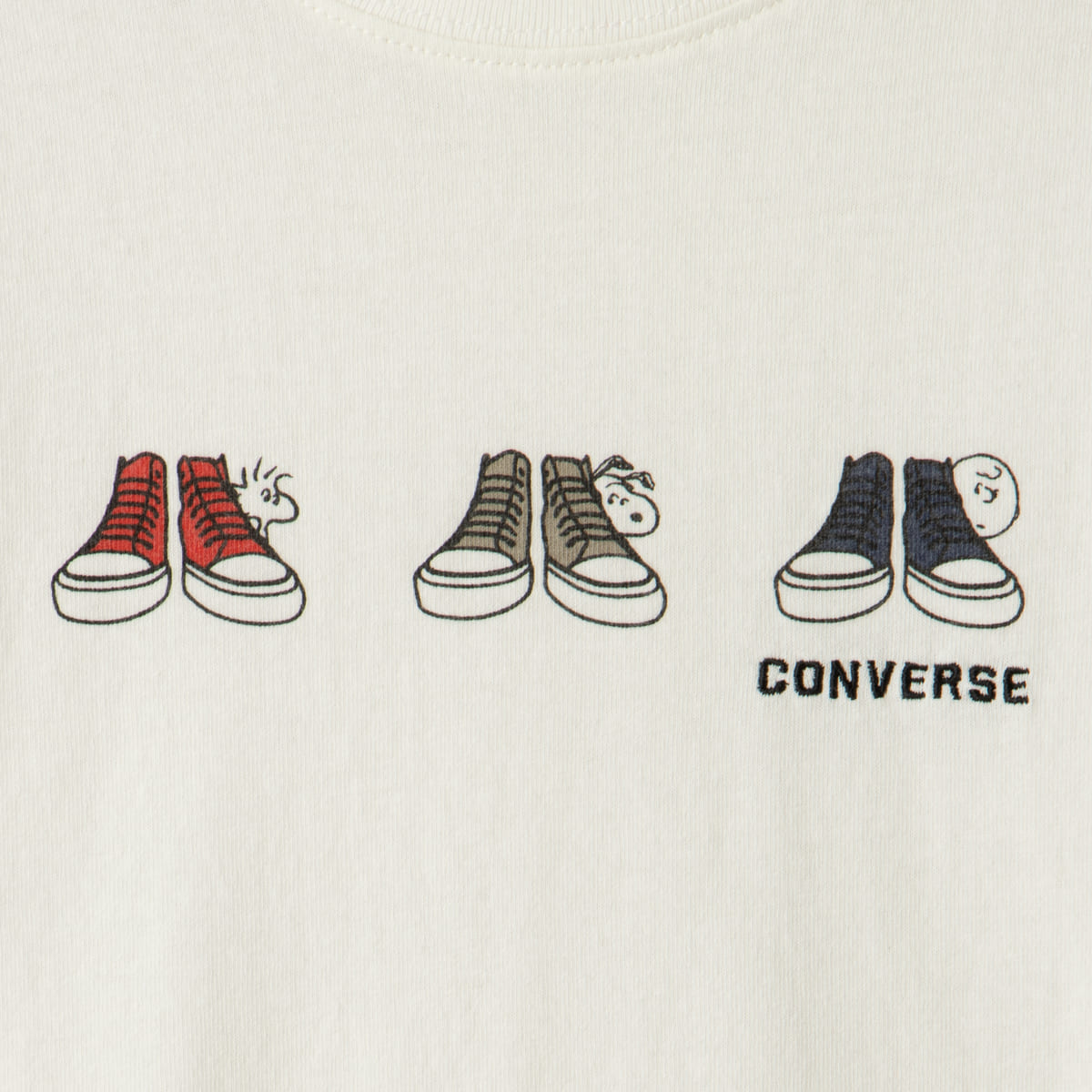 アイコニックな描き下ろしデザインのスヌーピー Plaza Peanuts Converse コラボレーションtシャツ Dtimes