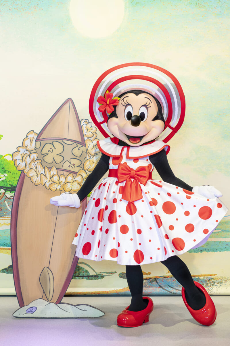 東京ディズニーランド「ミニーのスタイルスタジオ」夏のコスチューム