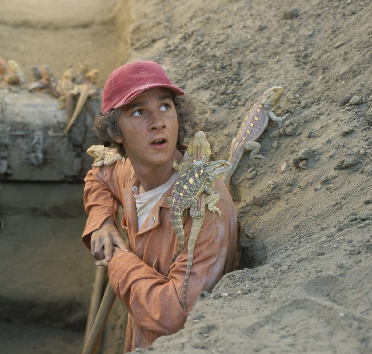 『穴／HOLES』4