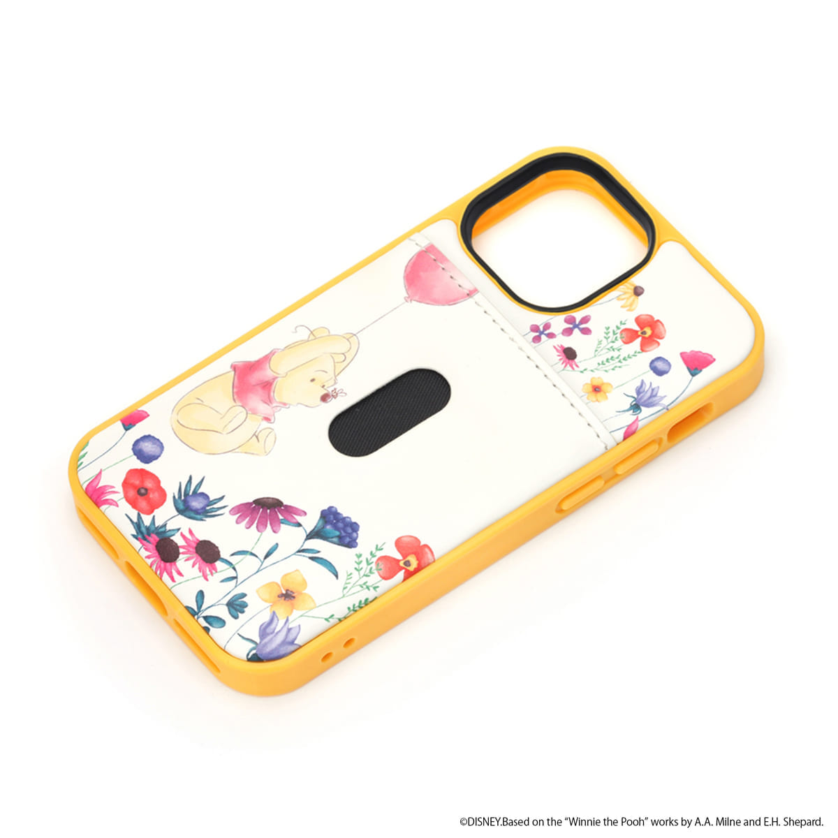 PGA　iPhone 13用 タフポケットケース [くまのプーさん]